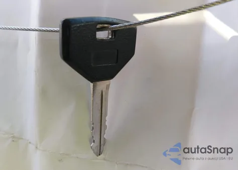 1994 Jeep Cherokee Sport z USA, uszkodzony, nr VIN 1J4FJ68S9RL142885